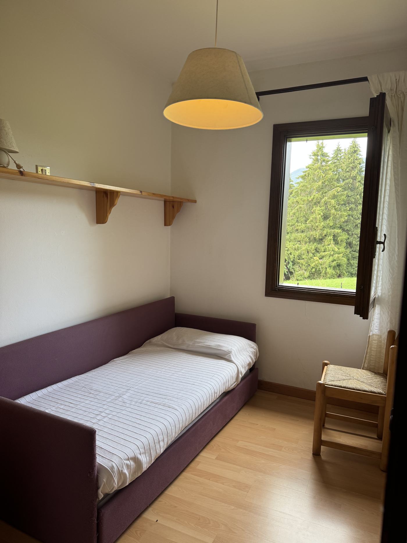 Camera doppia con letto estraibile, Appartamento Cervo